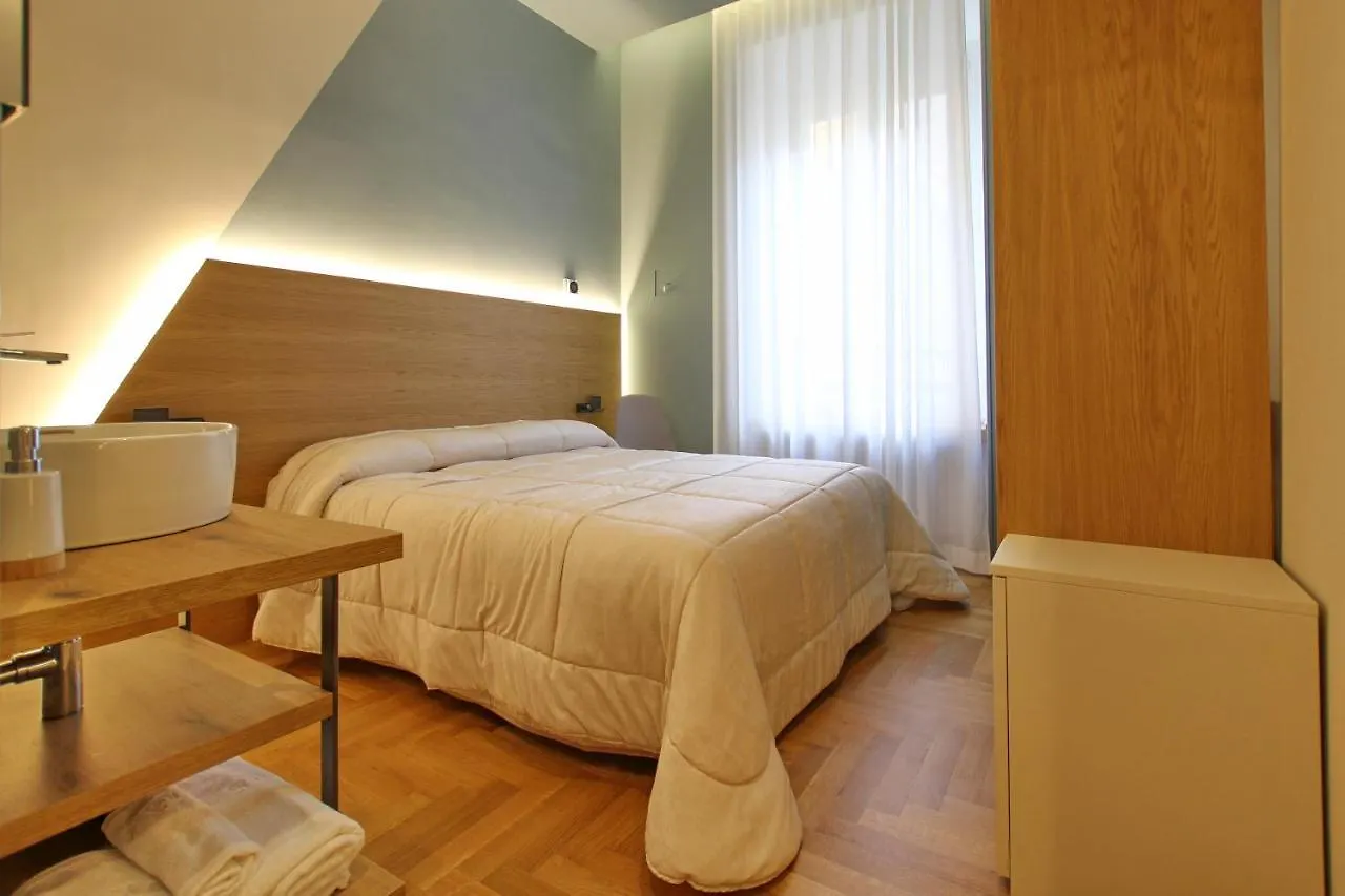 Dea Rome Suites 0*,